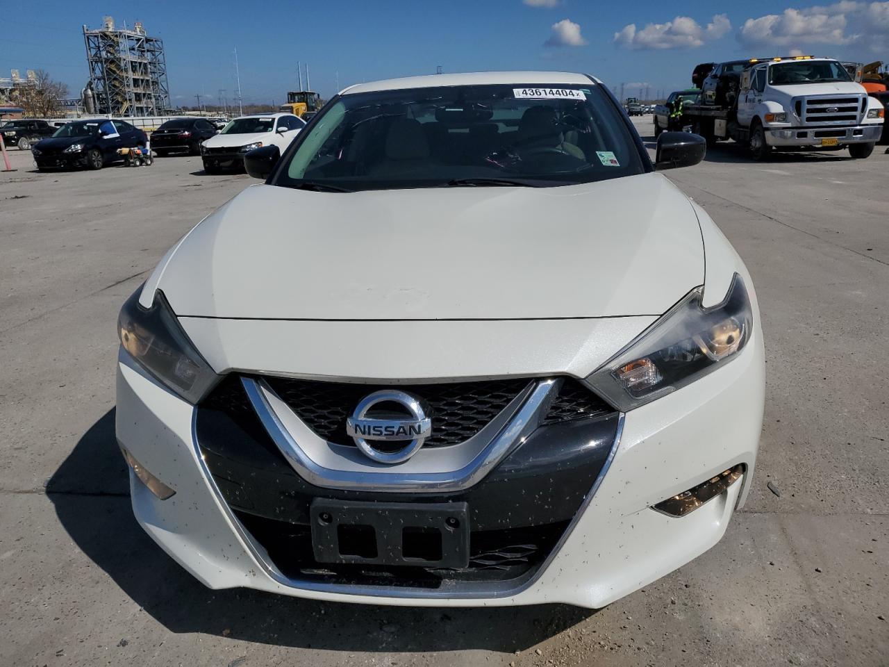 2017 NISSAN MAXIMA 3.5 - Image 5