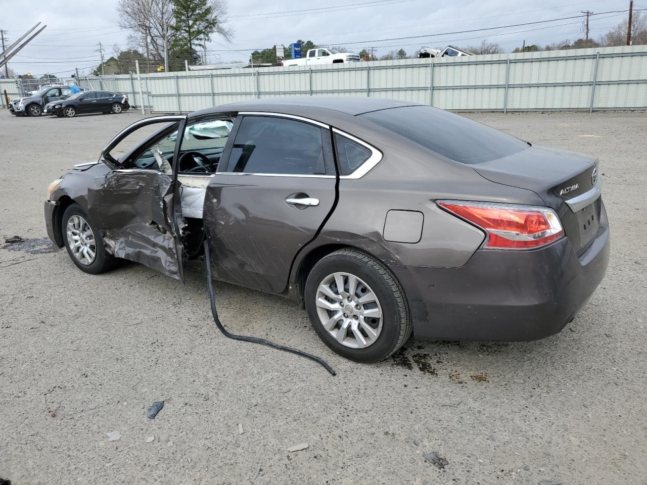 2015 NISSAN ALTIMA 2.5 - Фото 2