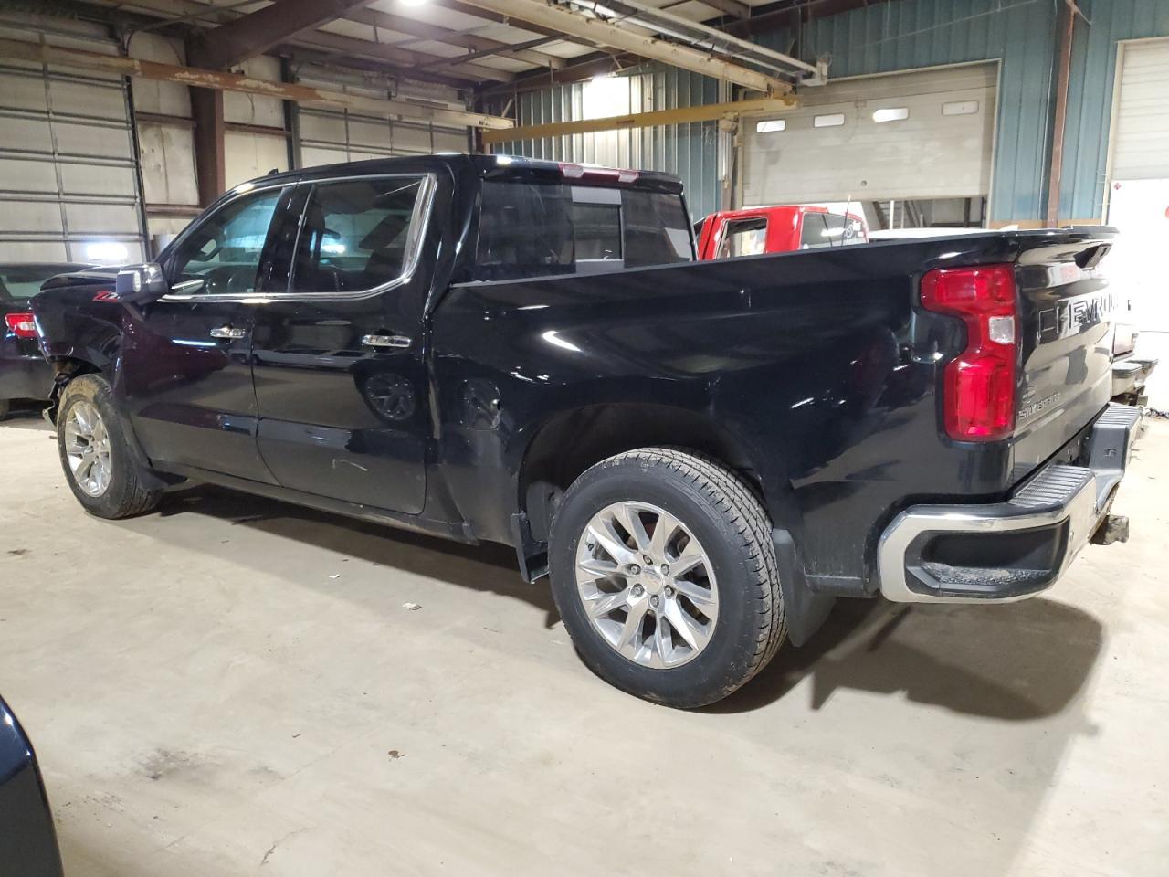 2020 CHEVROLET SILVERADO - Image 2