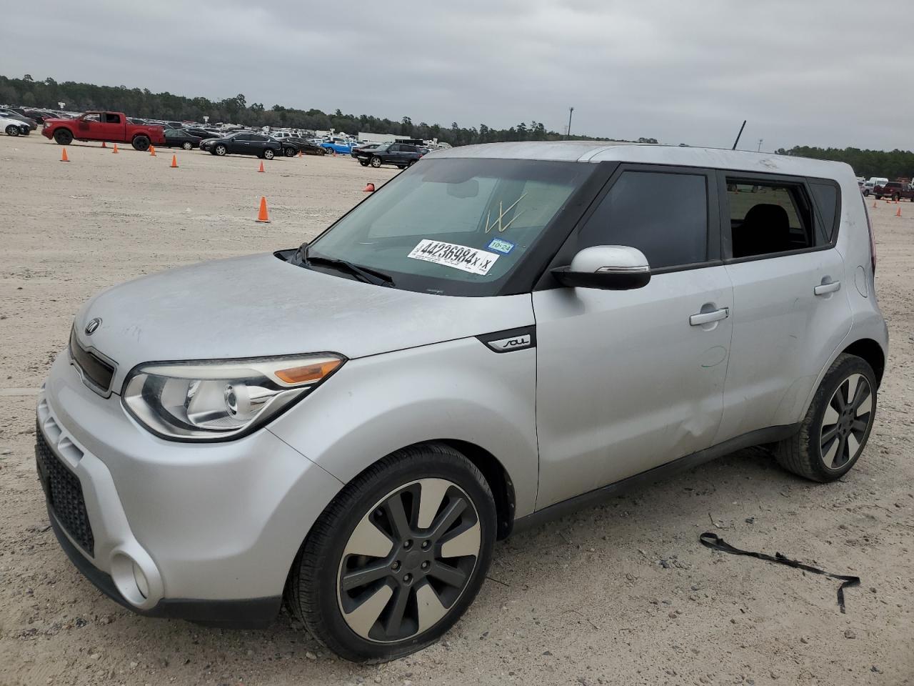 2015 KIA SOUL ! car image