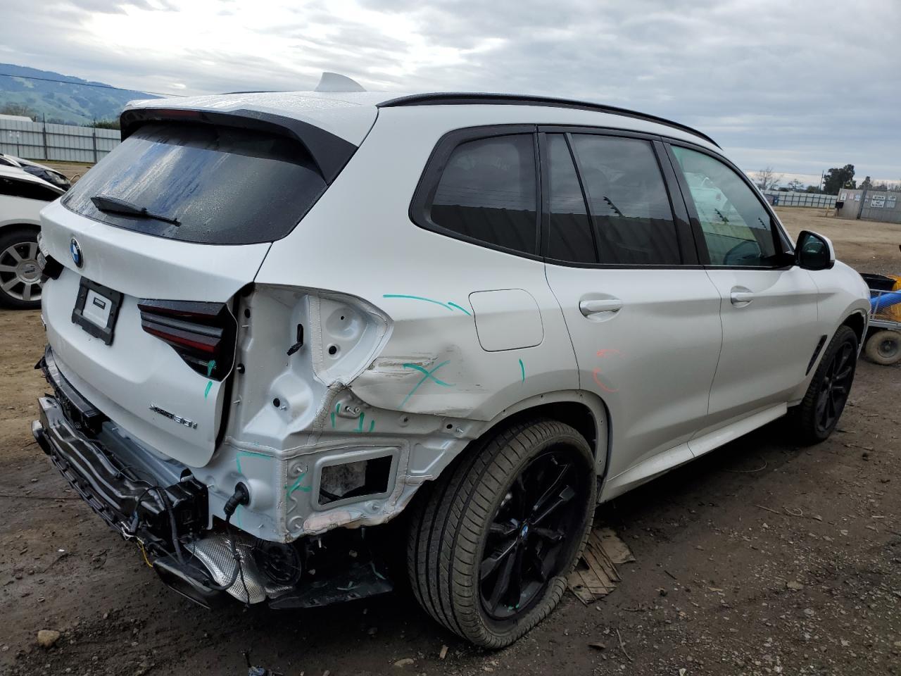 2023 BMW X3 XDRIVE3 - Image 3