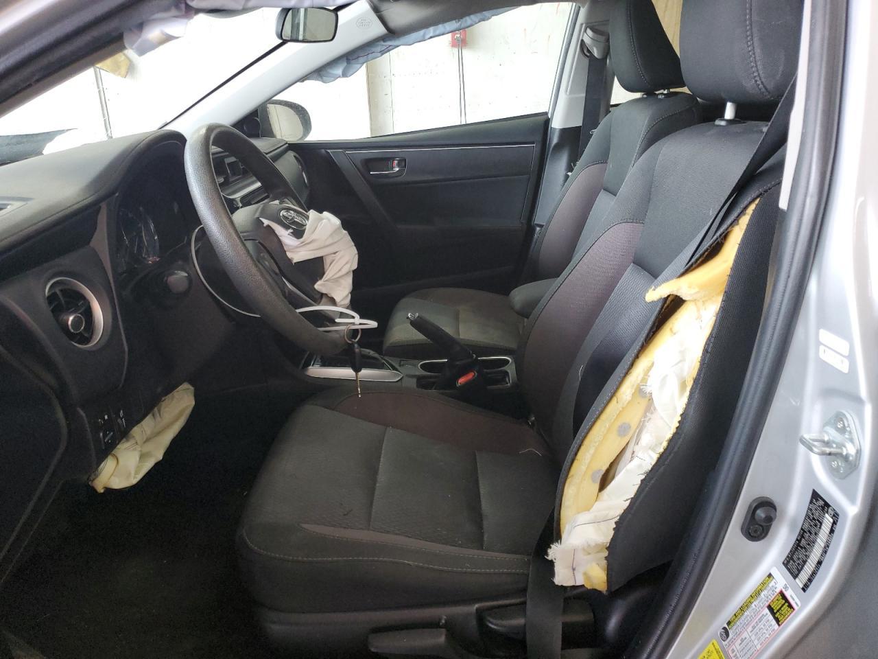 2018 TOYOTA COROLLA L - Фото 7