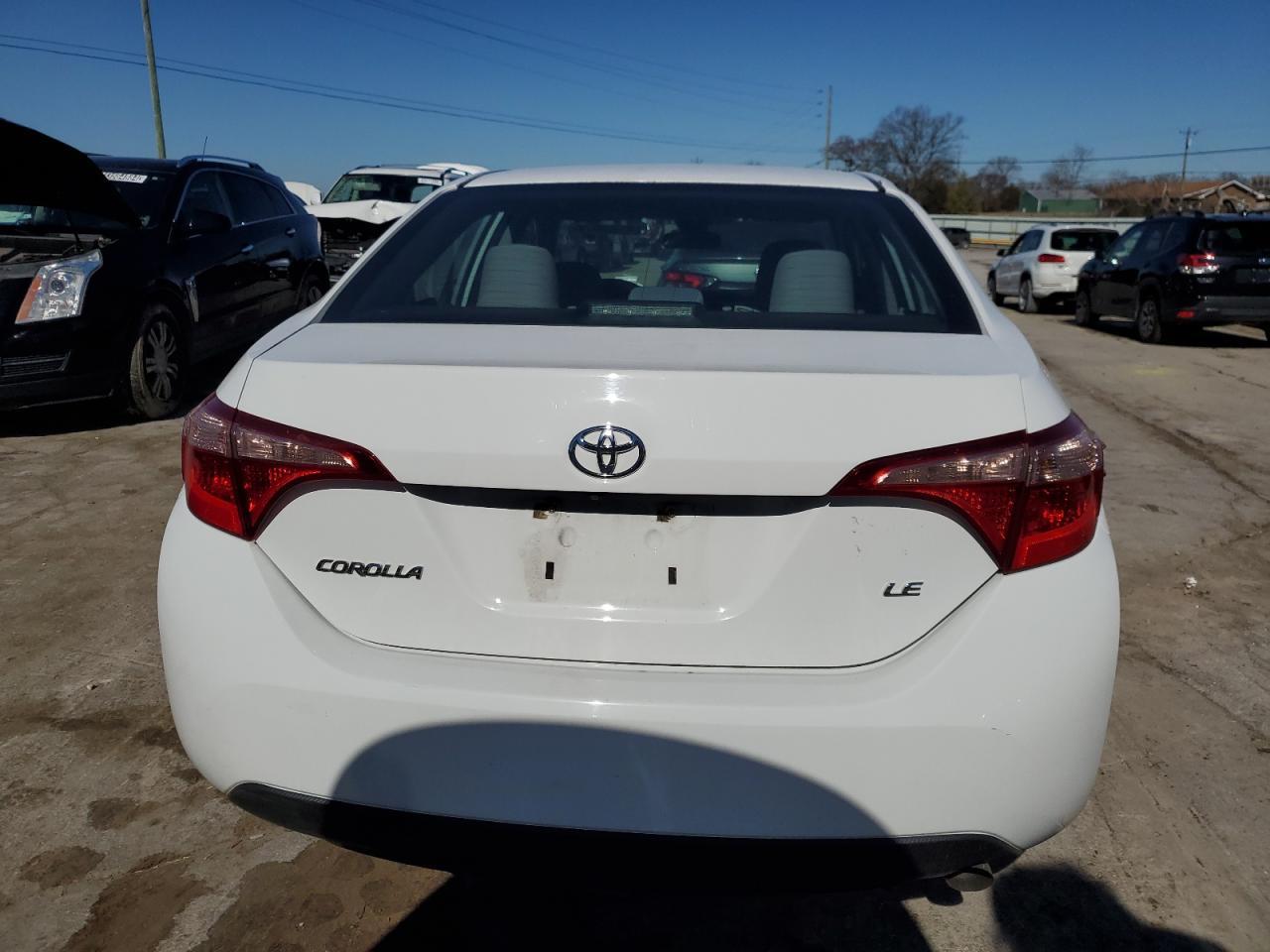 2018 TOYOTA COROLLA L - Image 6
