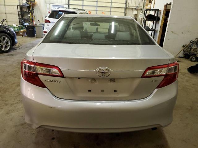 2014 Toyota Camry L - Фото 6