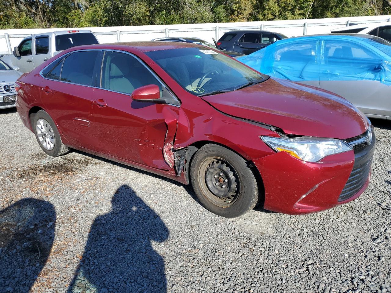 2017 TOYOTA CAMRY LE - Image 4