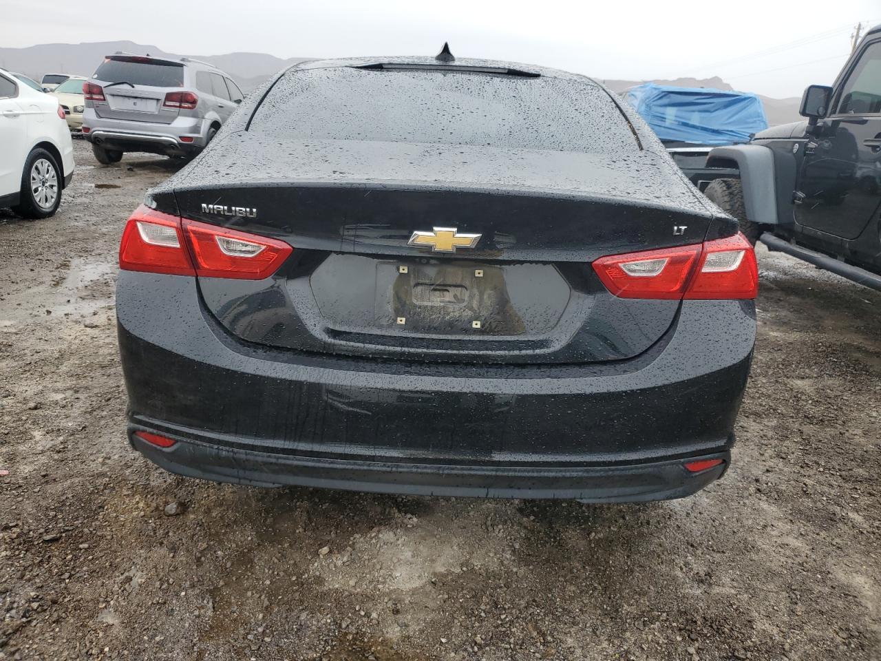2017 CHEVROLET MALIBU LT - Image 6