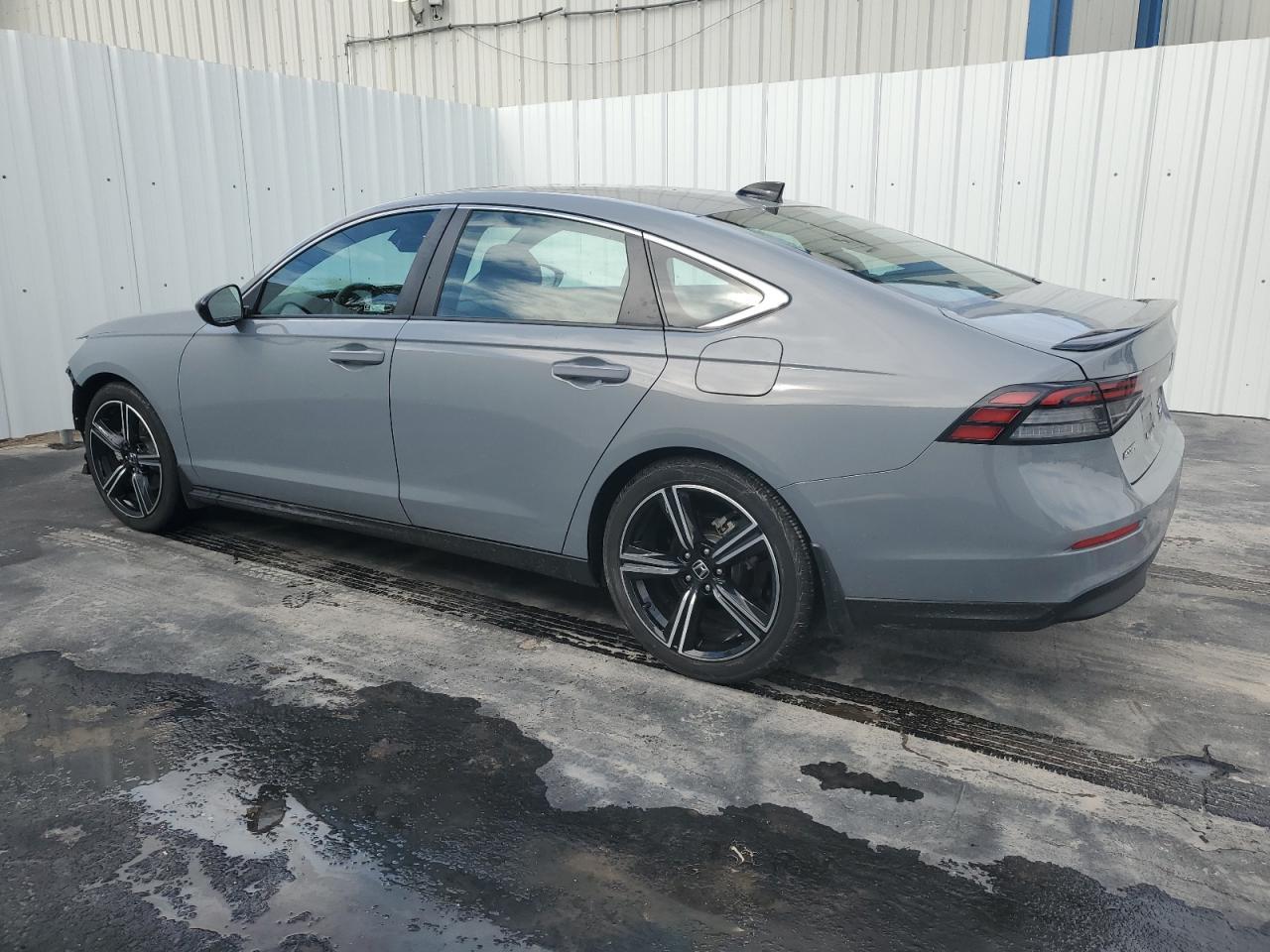 2023 HONDA ACCORD HYB - Image 2
