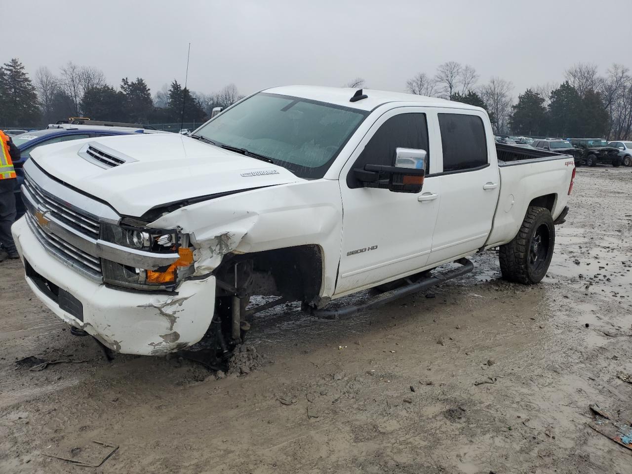 2017 CHEVROLET SILVERADO