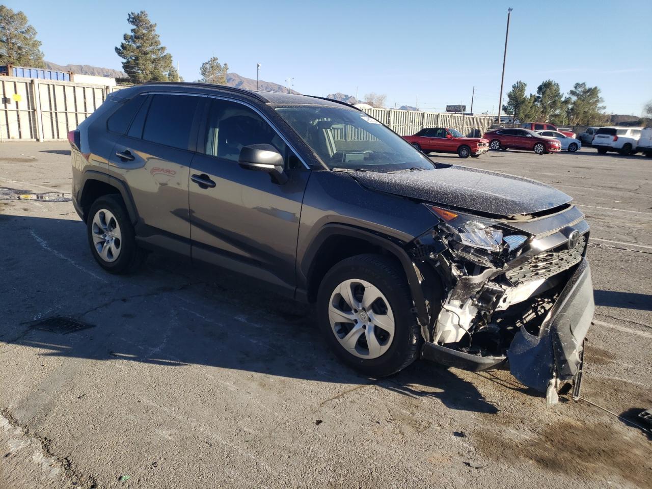 2021 TOYOTA RAV4 LE - Фото 4