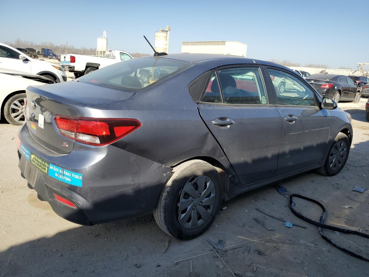 2020 KIA RIO LX - Фото 3