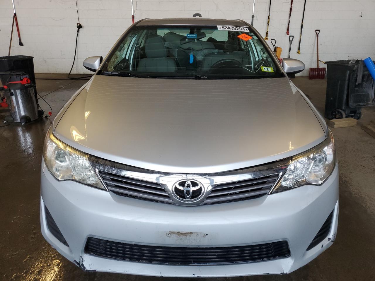 2014 TOYOTA CAMRY L - Image 5