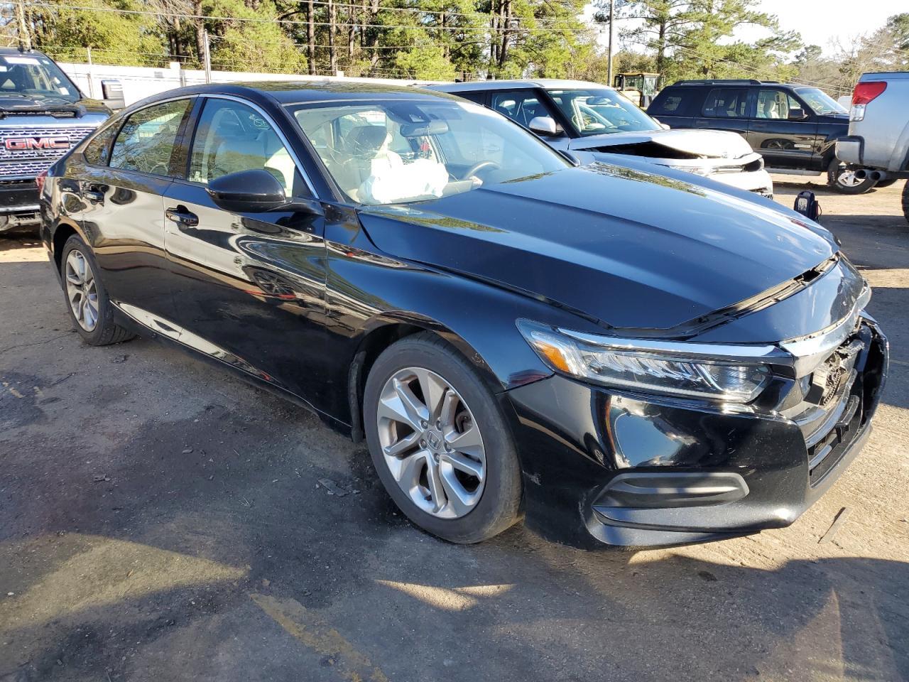 2018 HONDA ACCORD LX - Фото 4