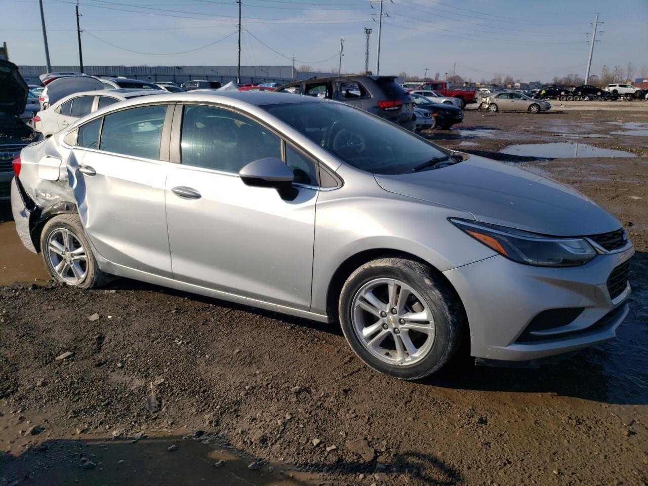2016 CHEVROLET CRUZE LT - Фото 4