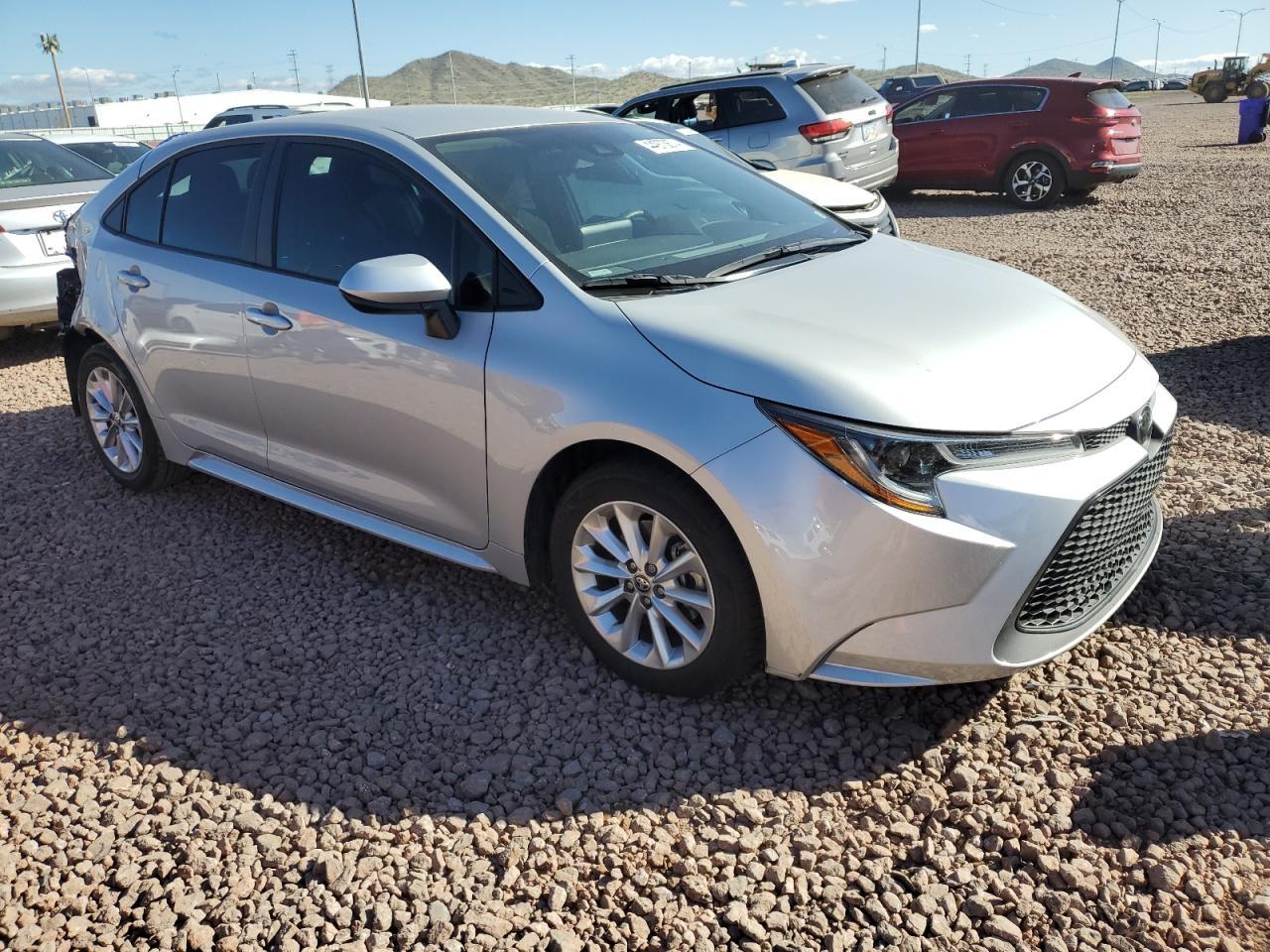 2022 TOYOTA COROLLA LE - Image 4