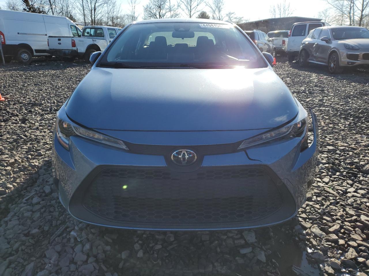 2021 TOYOTA COROLLA LE - Фото 5