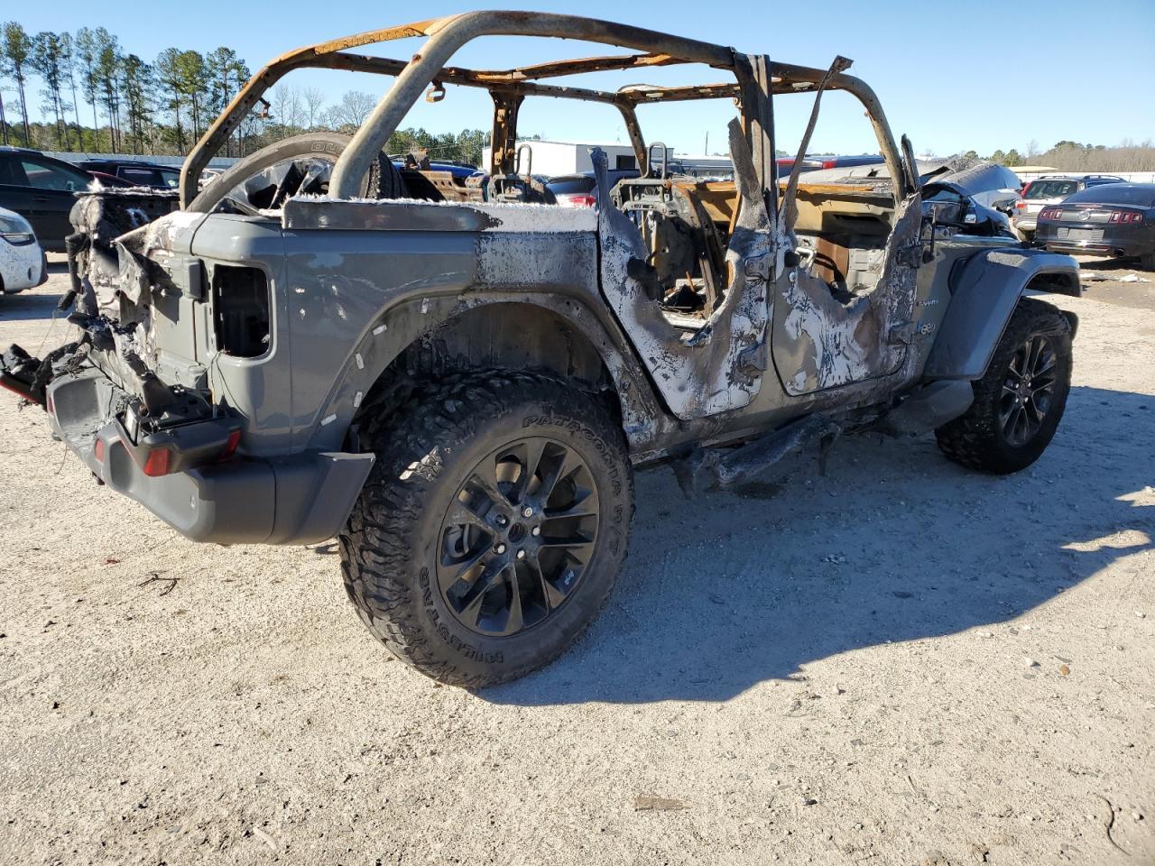 2021 JEEP WRANGLER U - Image 3