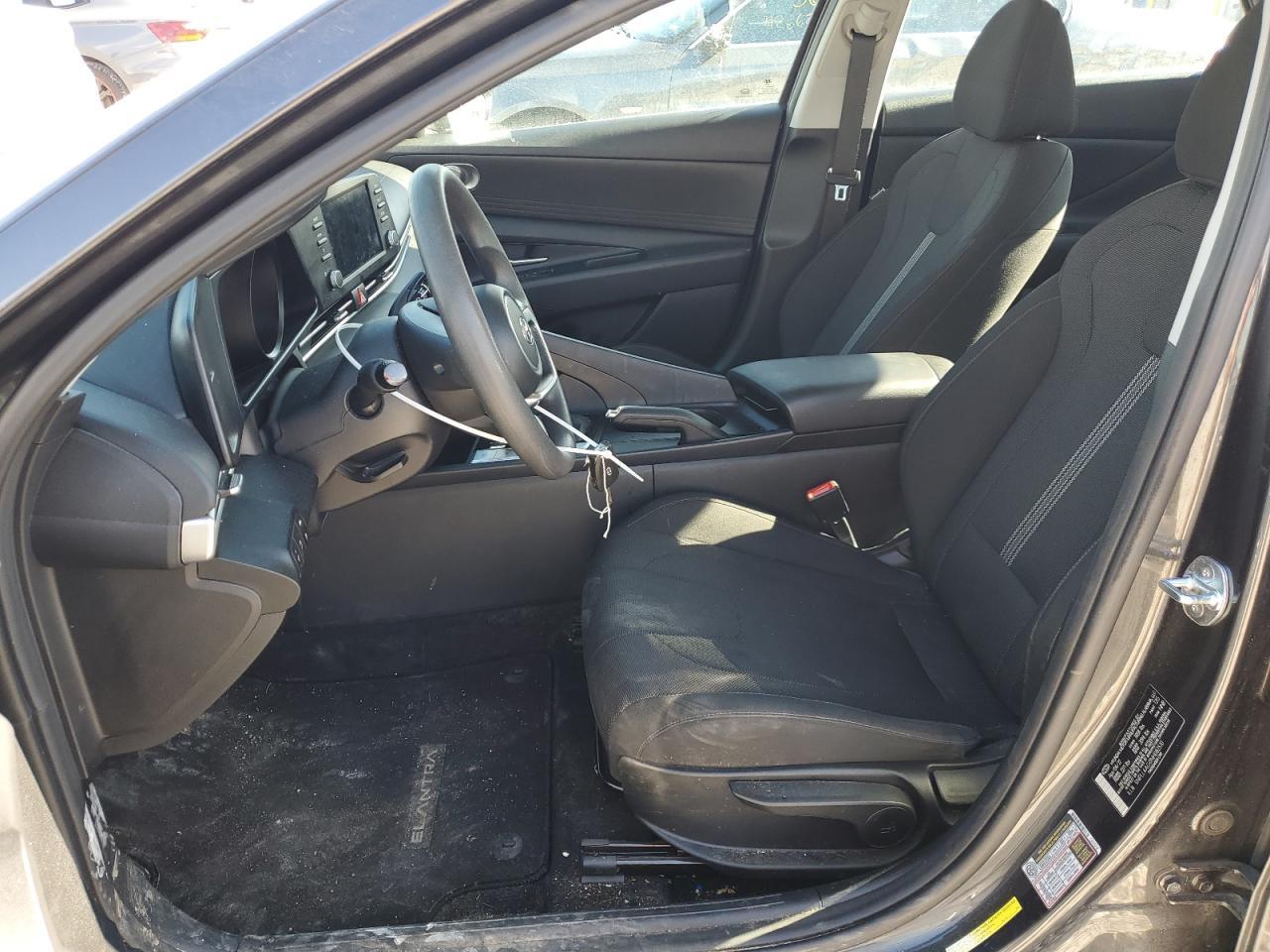 2022 HYUNDAI ELANTRA SE - Фото 7