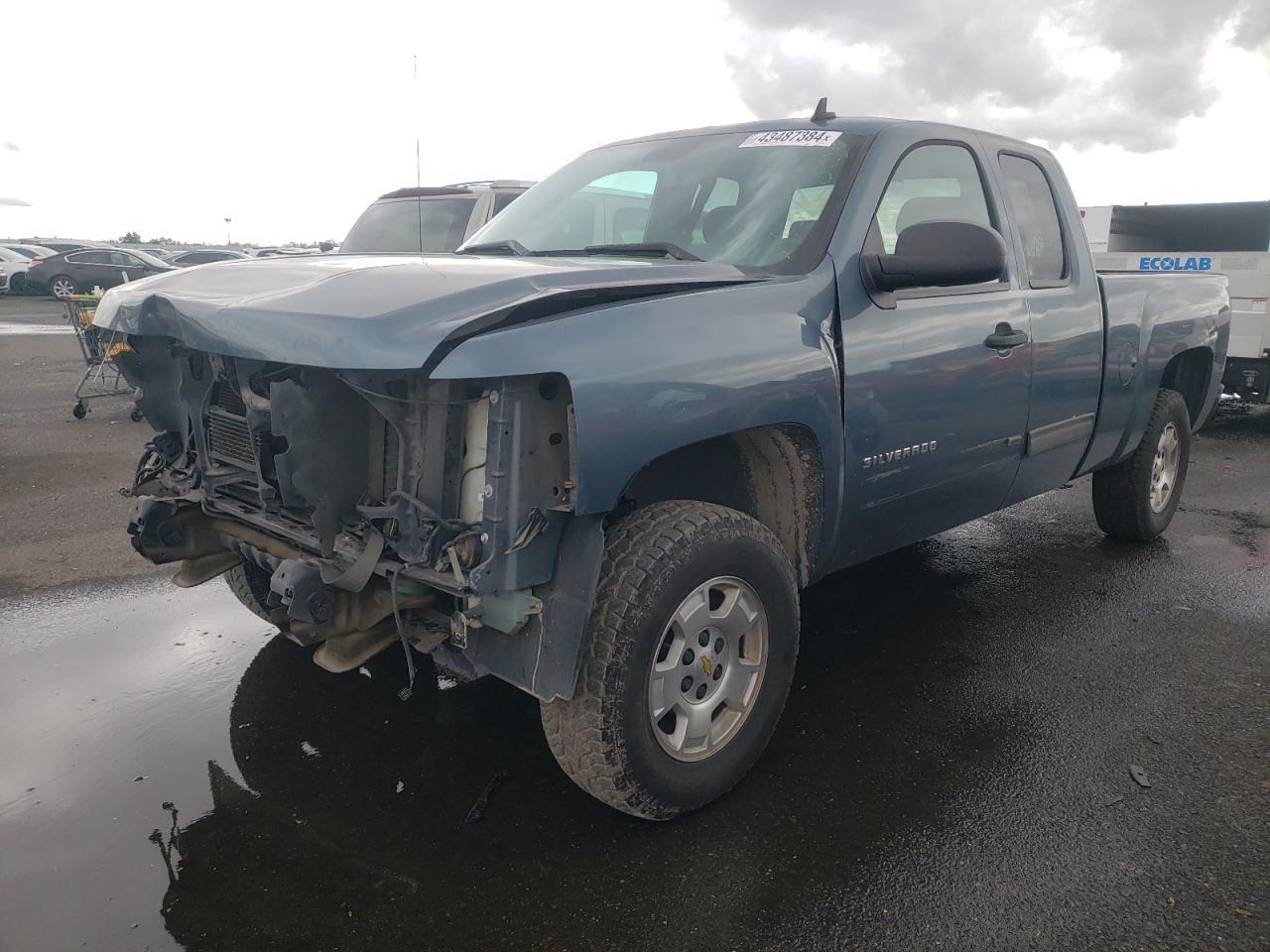 2011 CHEVROLET SILVERADO car image