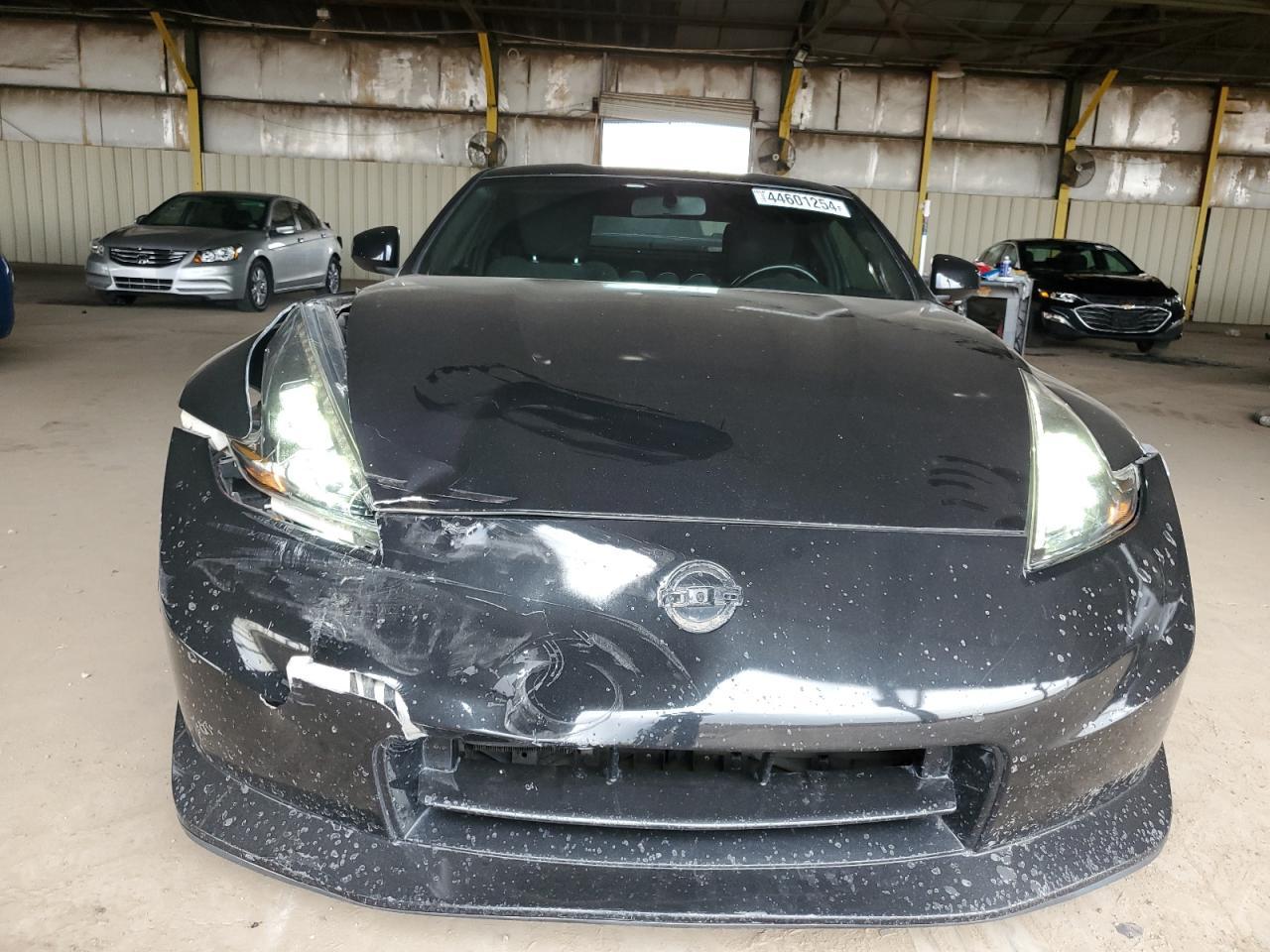 2010 NISSAN 370Z - Фото 5
