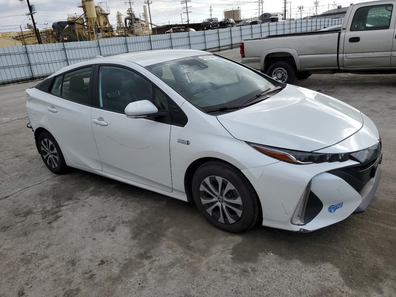 2022 TOYOTA PRIUS PRIM - Image 4