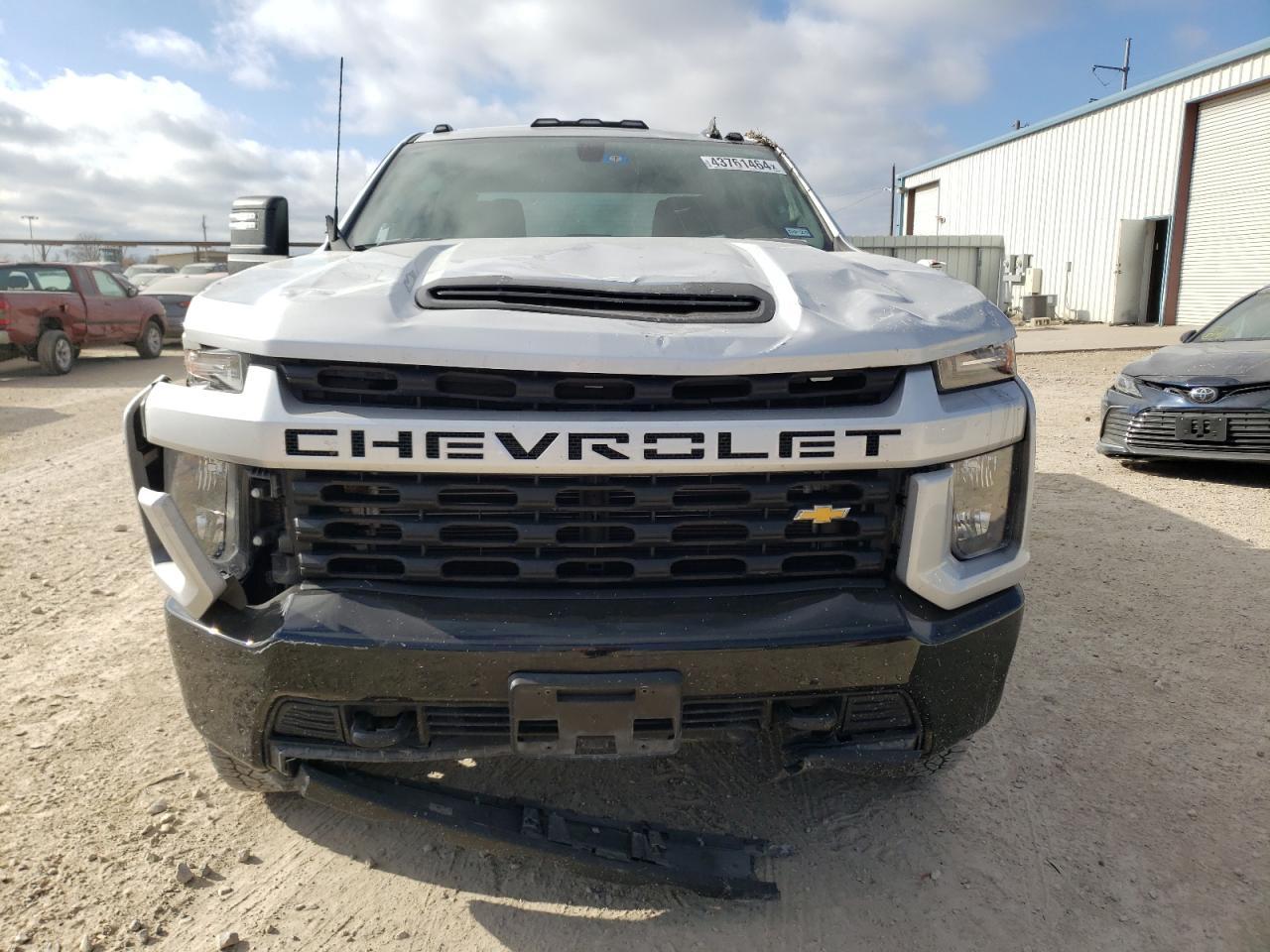2023 CHEVROLET SILVERADO - Image 5