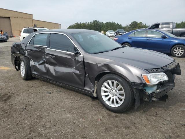 2014 Chrysler 300 - Image 4