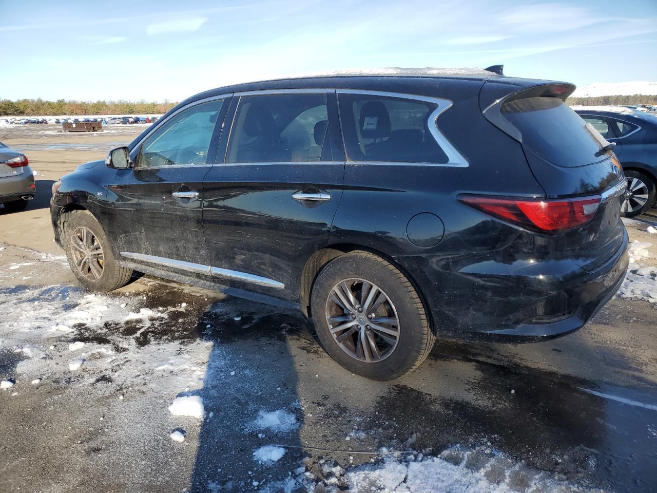 2017 INFINITI QX60 - Фото 2