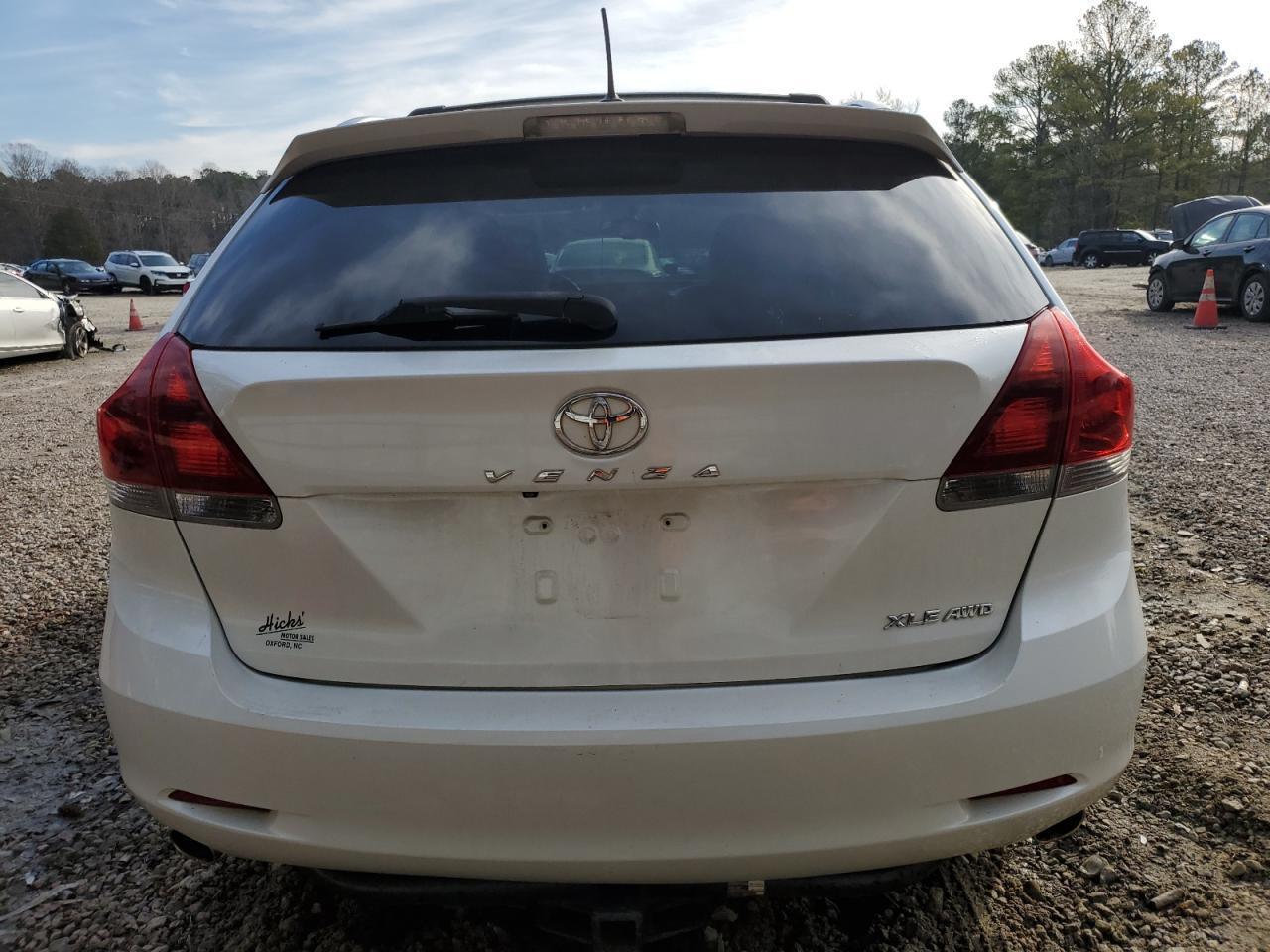 2013 TOYOTA VENZA LE - Фото 6