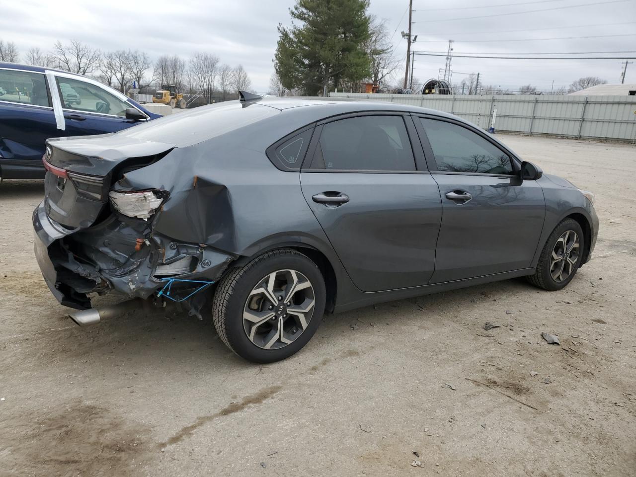 2021 KIA FORTE FE - Фото 3