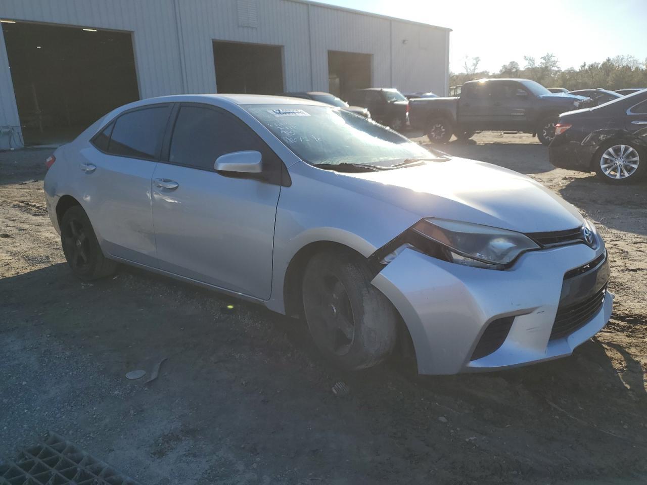 2016 TOYOTA COROLLA L - Фото 4