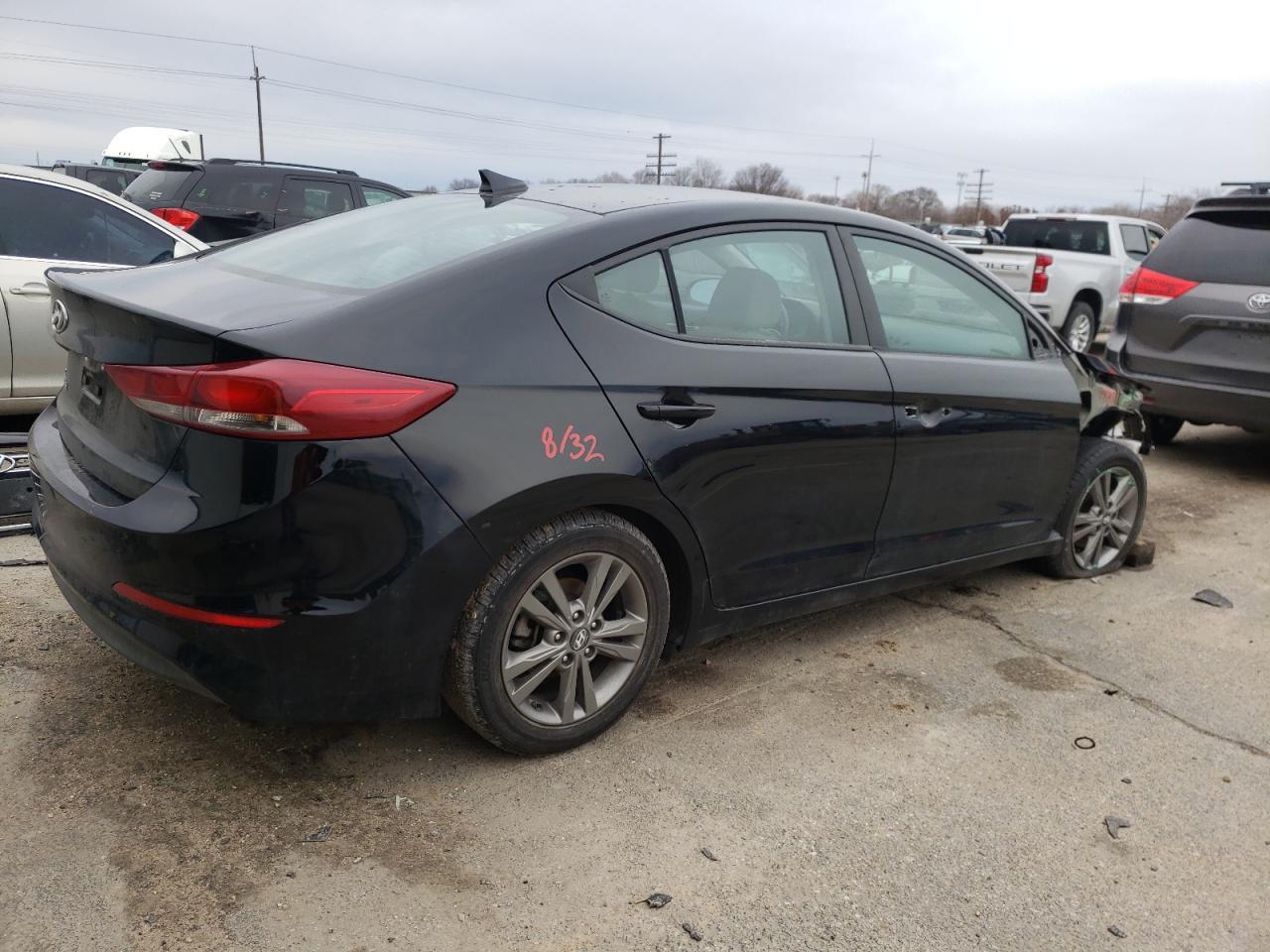 2018 HYUNDAI ELANTRA SE - Фото 3