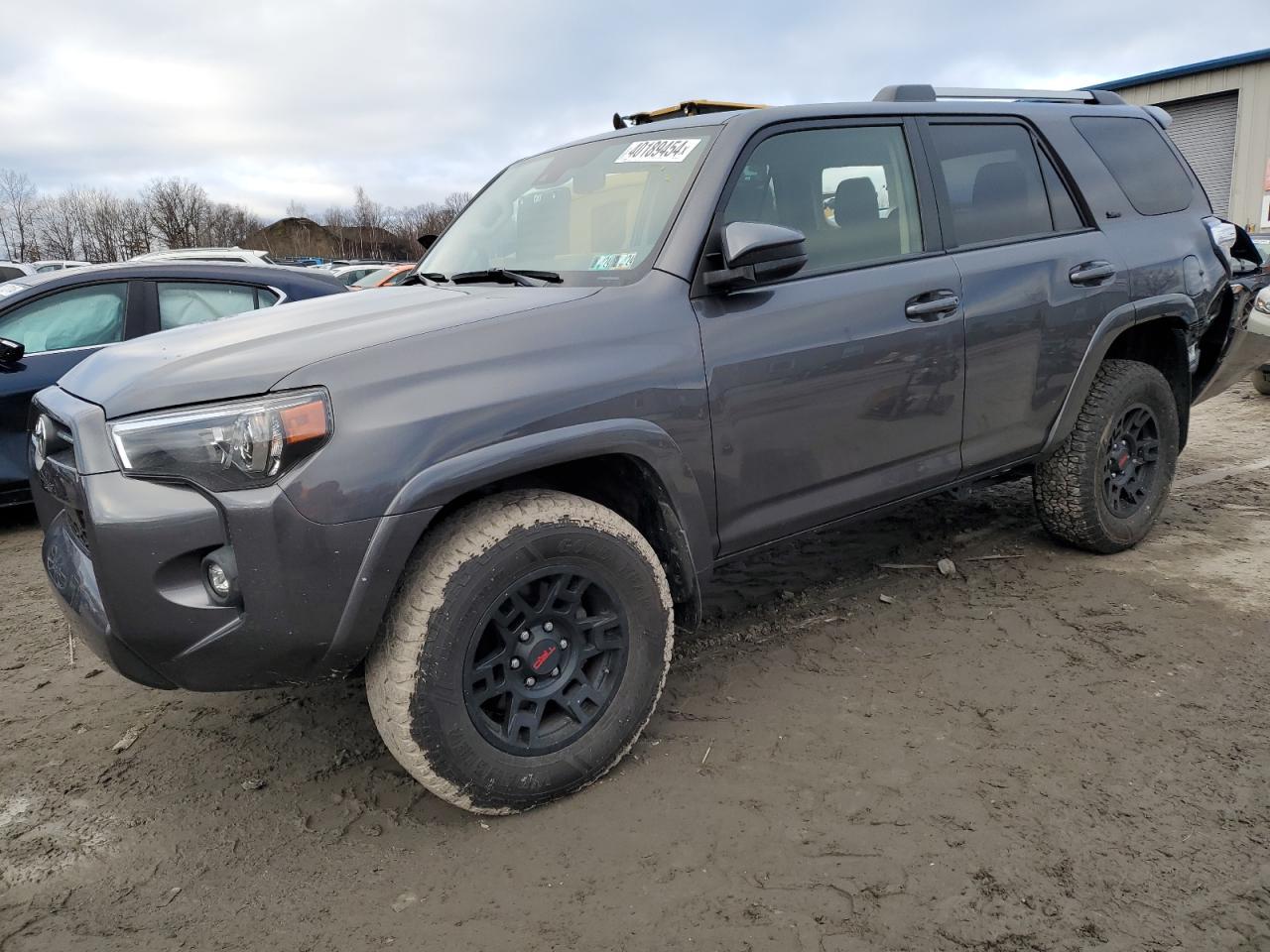 2022 TOYOTA 4RUNNER SR