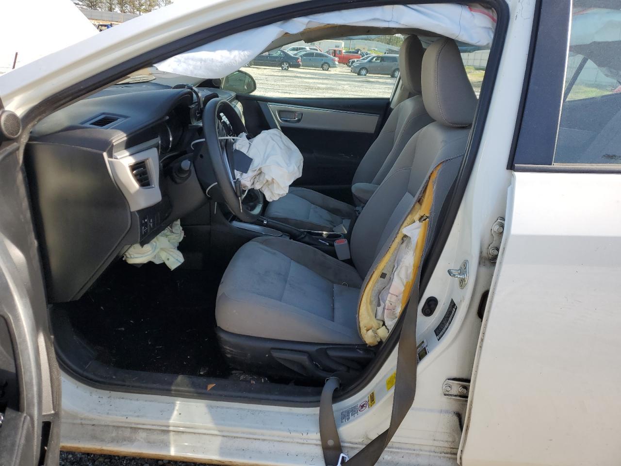 2014 TOYOTA COROLLA L - Image 7