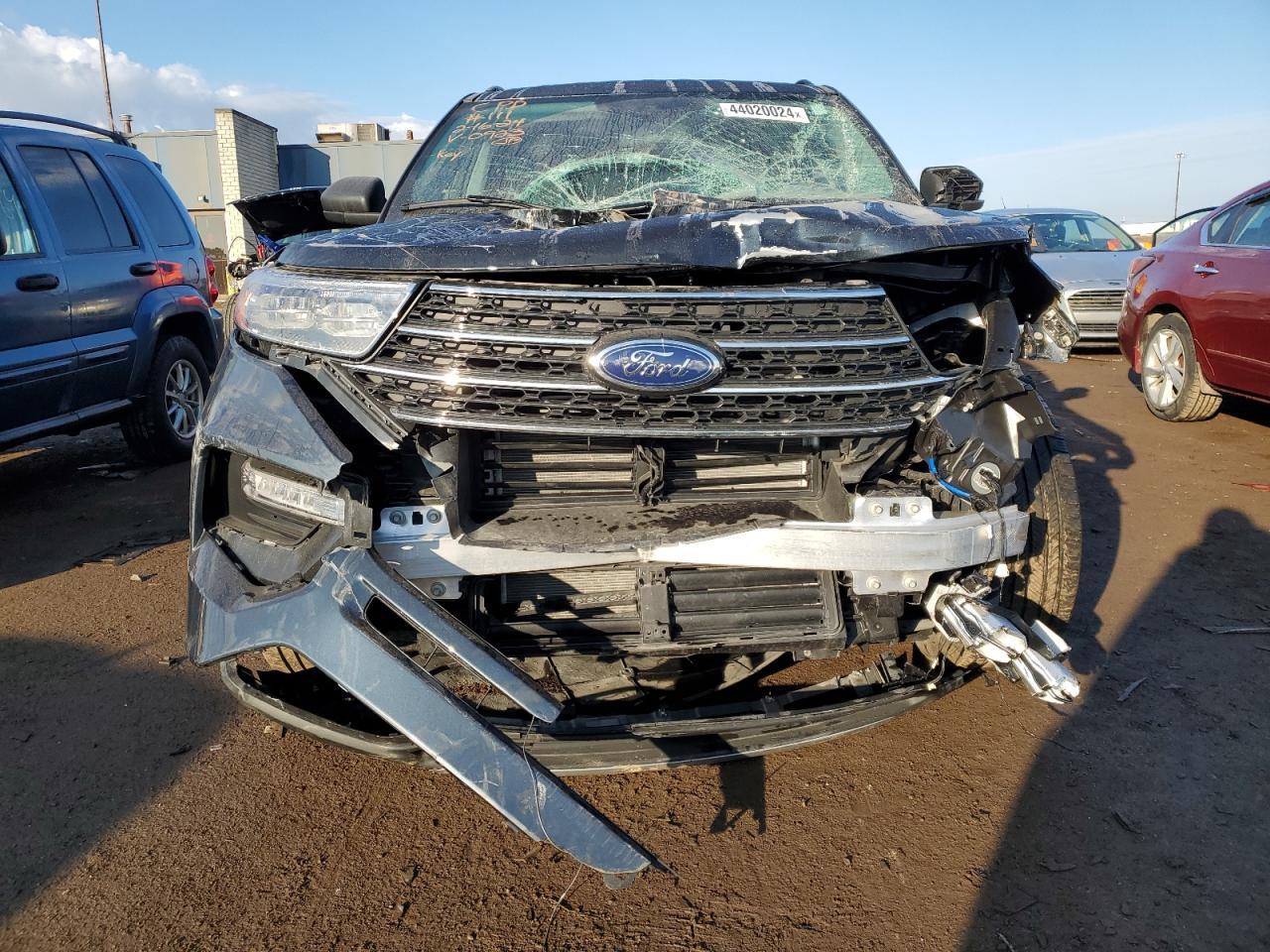 2022 FORD EXPLORER X - Фото 5