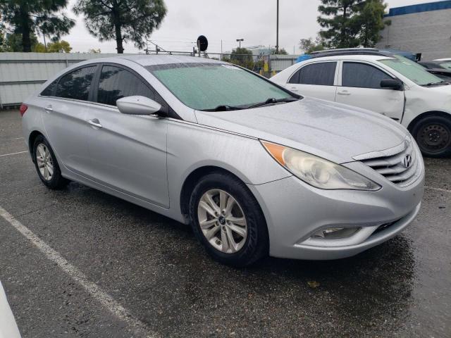 2013 Hyundai Sonata Gls - Image 4