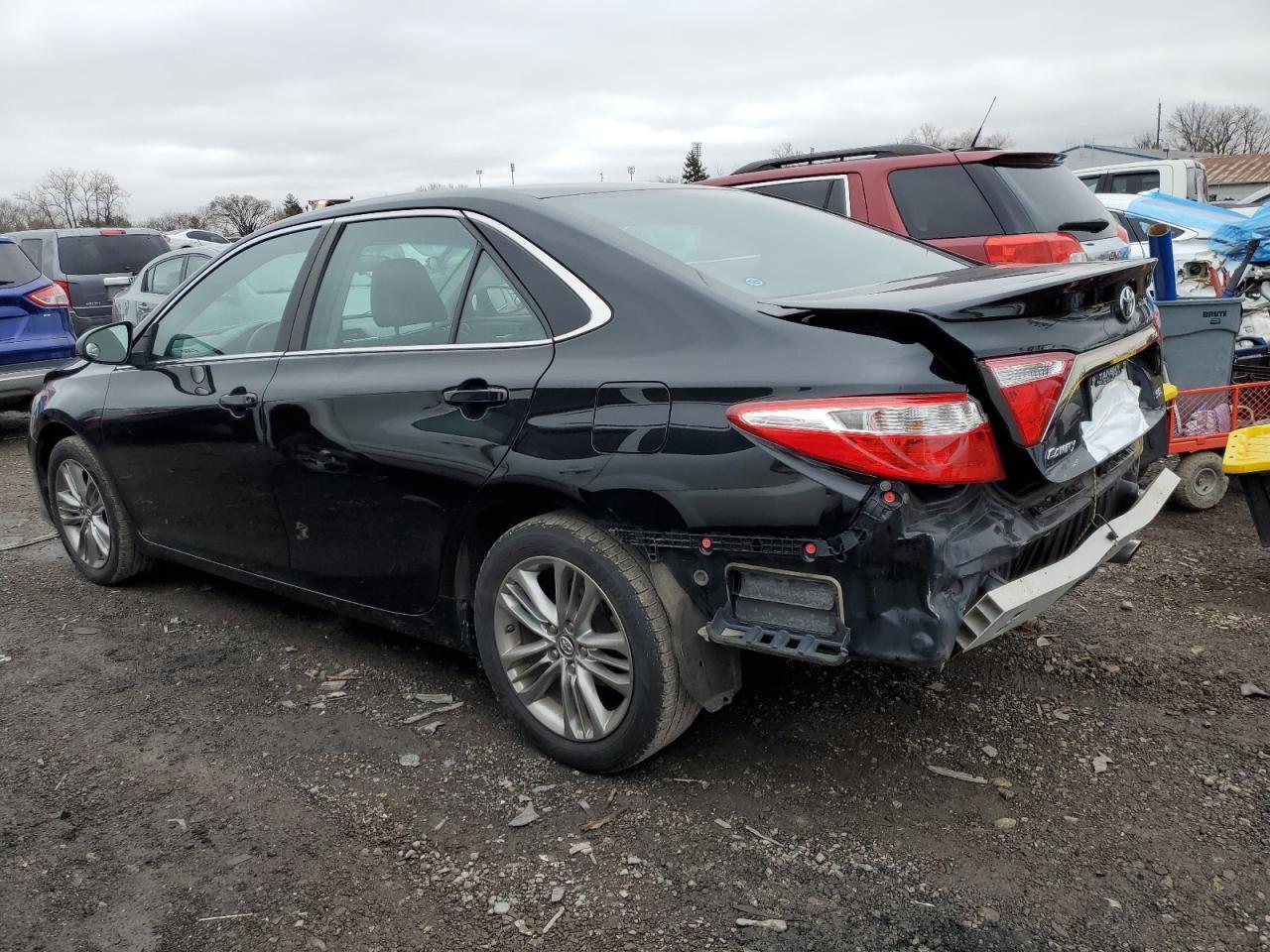 2017 TOYOTA CAMRY LE - Фото 2