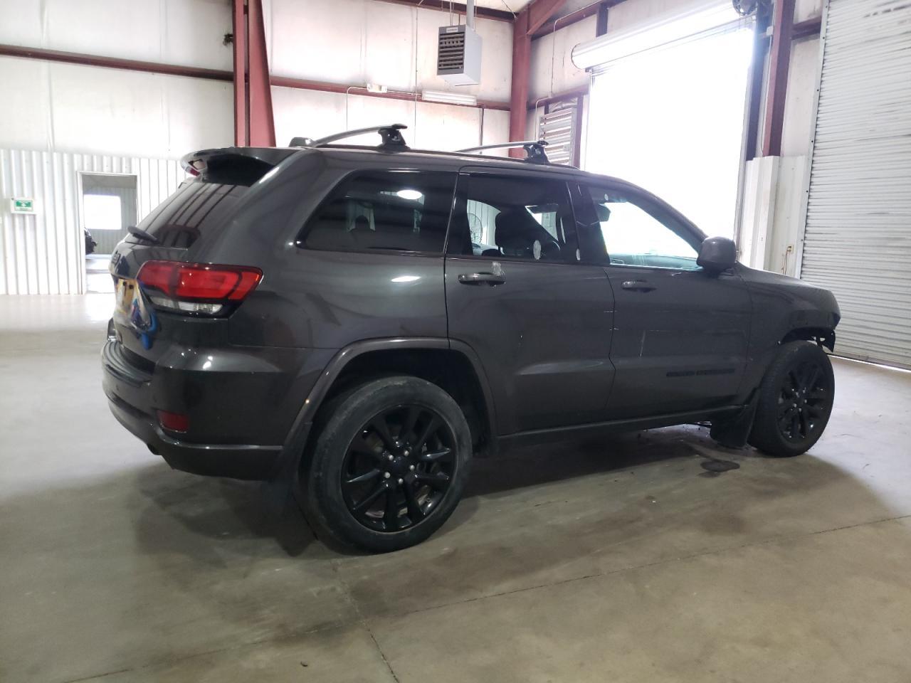 2018 JEEP GRAND CHER - Image 3