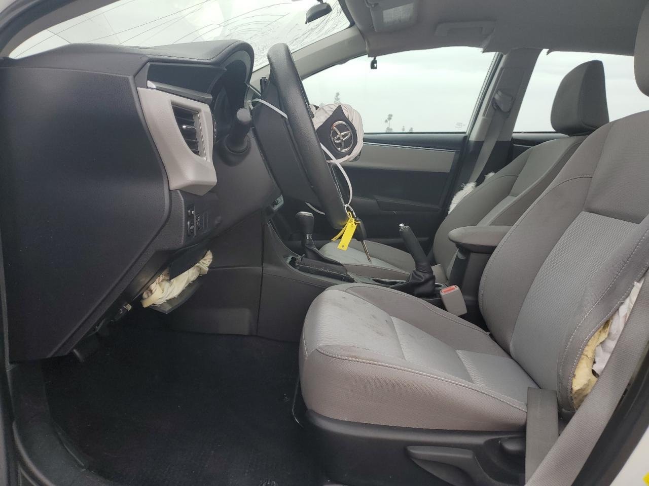 2016 TOYOTA COROLLA L - Фото 7