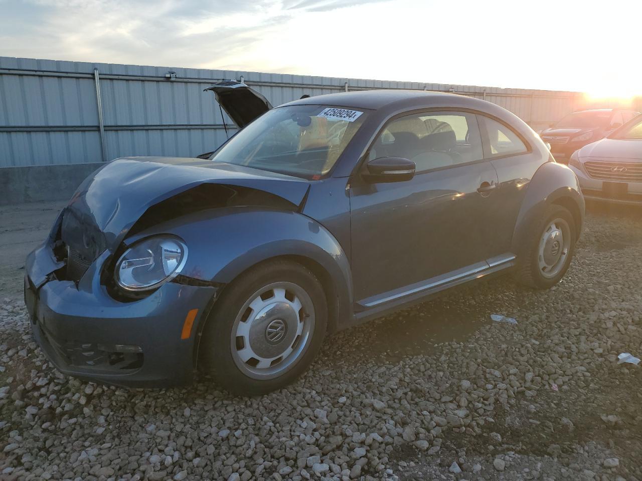 2016 VOLKSWAGEN BEETLE 1.8 car image