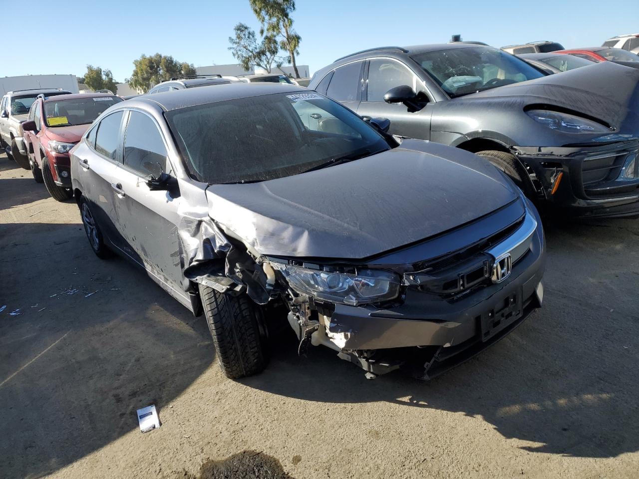 2016 HONDA CIVIC LX - Image 4