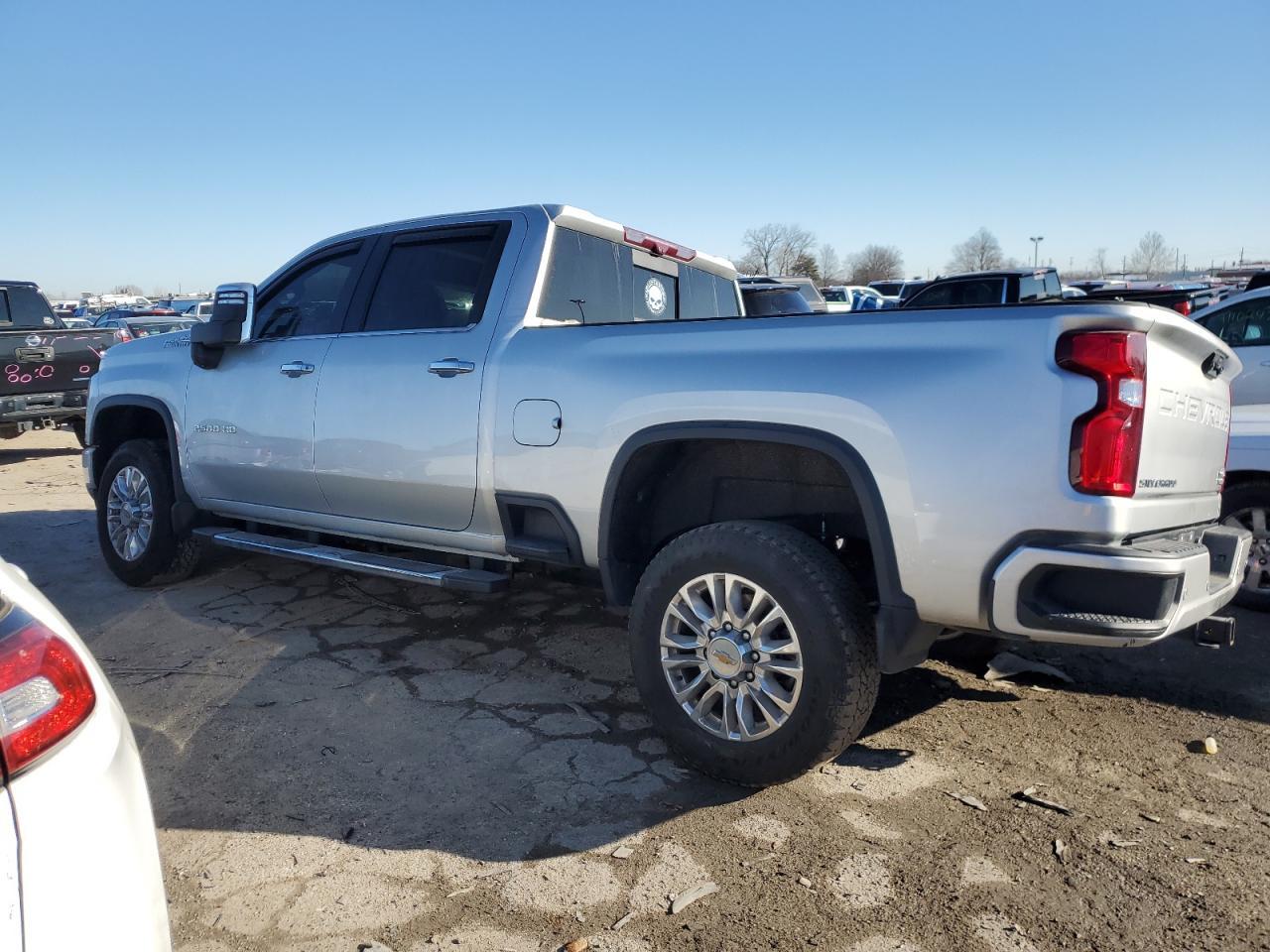 2021 CHEVROLET SILVERADO - Image 2