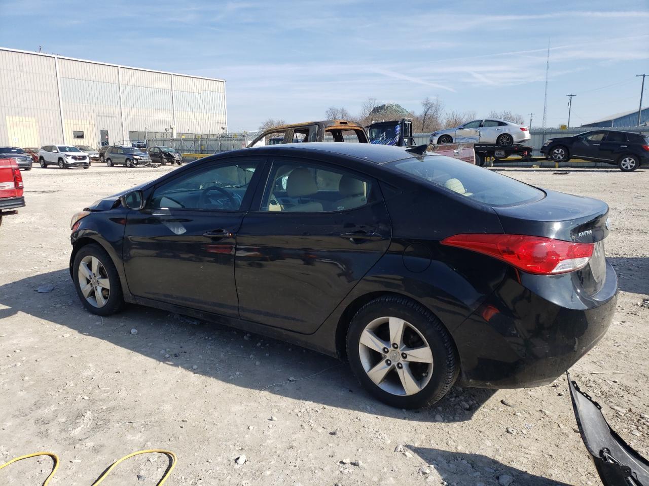 2011 HYUNDAI ELANTRA GL - Image 2