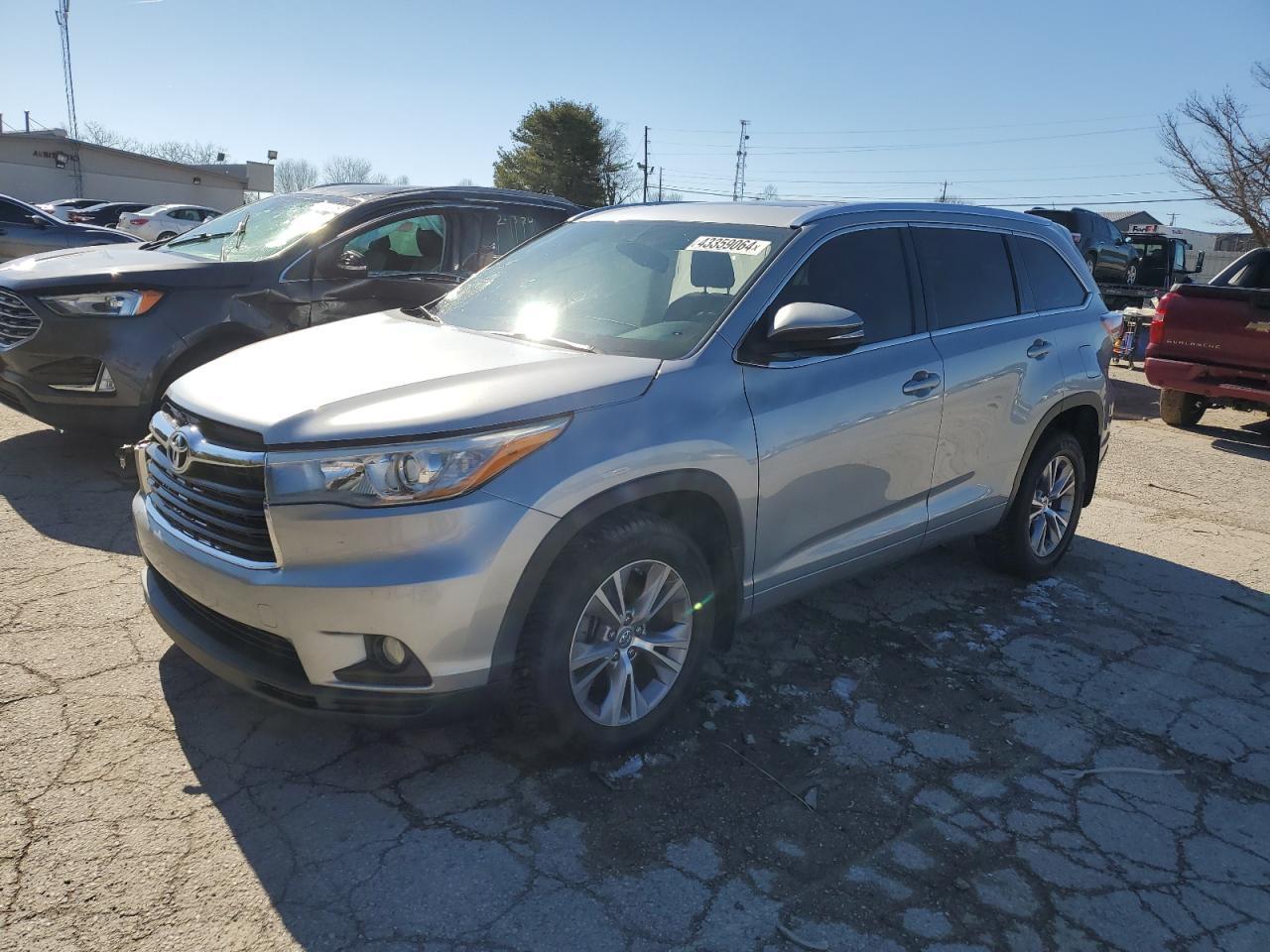 2015 TOYOTA HIGHLANDER