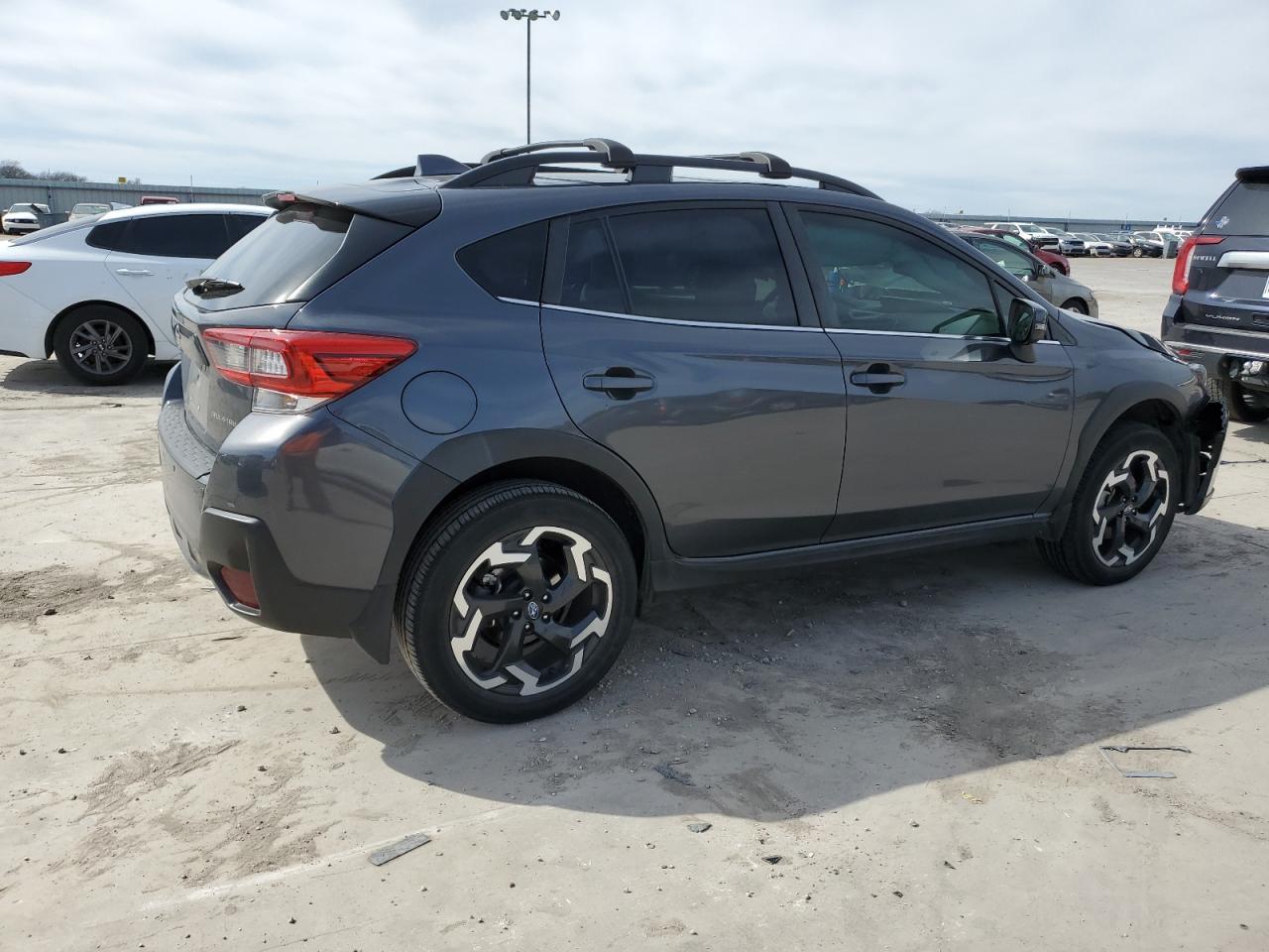 2021 SUBARU CROSSTREK - Фото 3