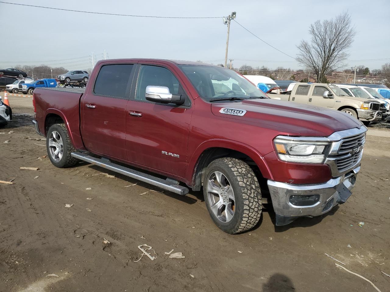 2019 RAM 1500 LARAM - Фото 4