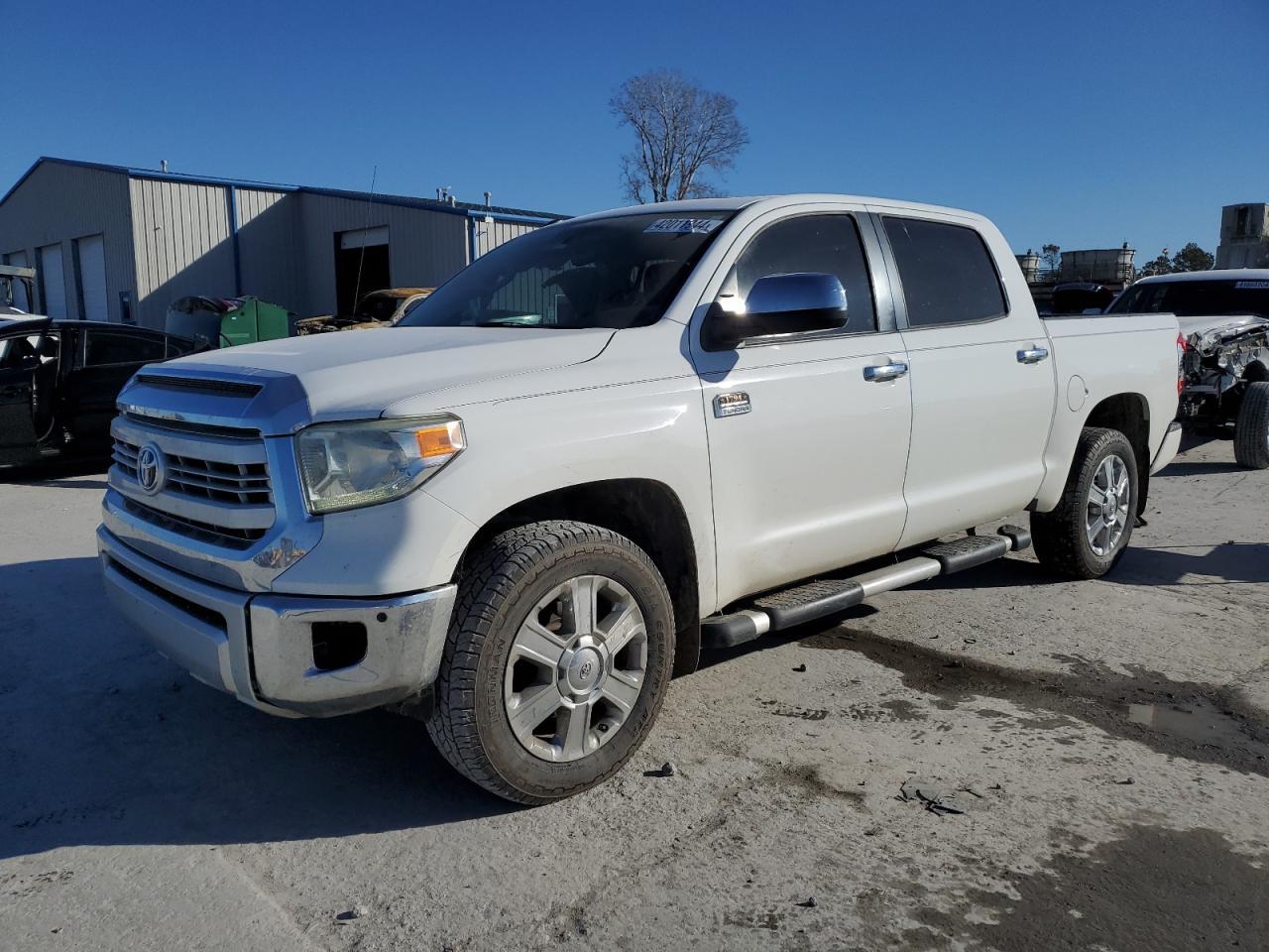 2014 TOYOTA TUNDRA CRE