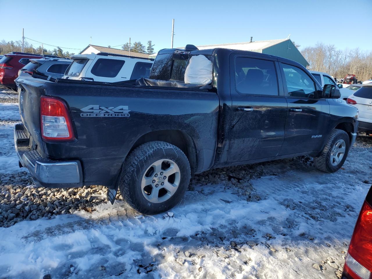 2019 RAM 1500 BIG H - Фото 3