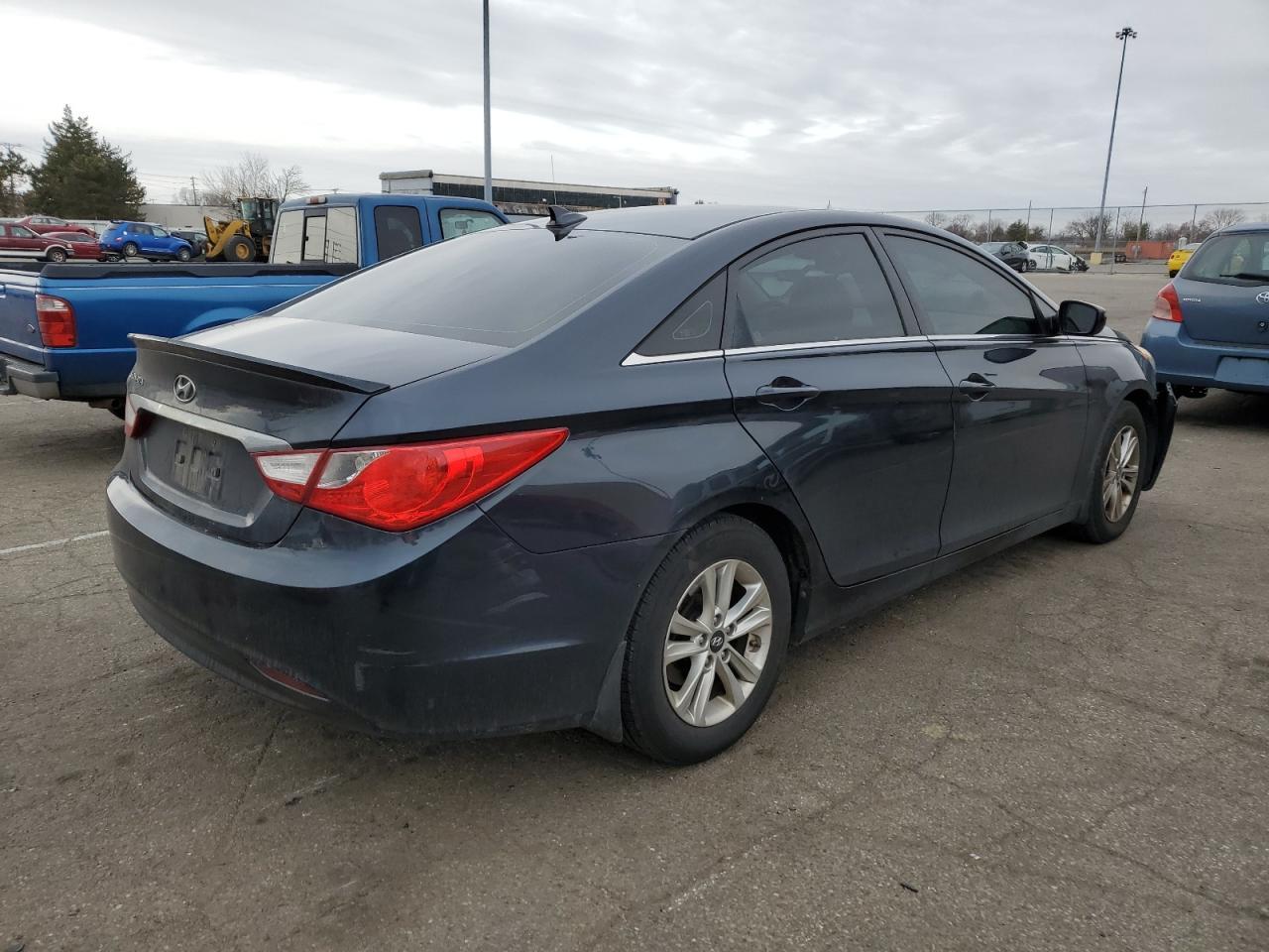 2013 HYUNDAI SONATA GLS - Фото 3