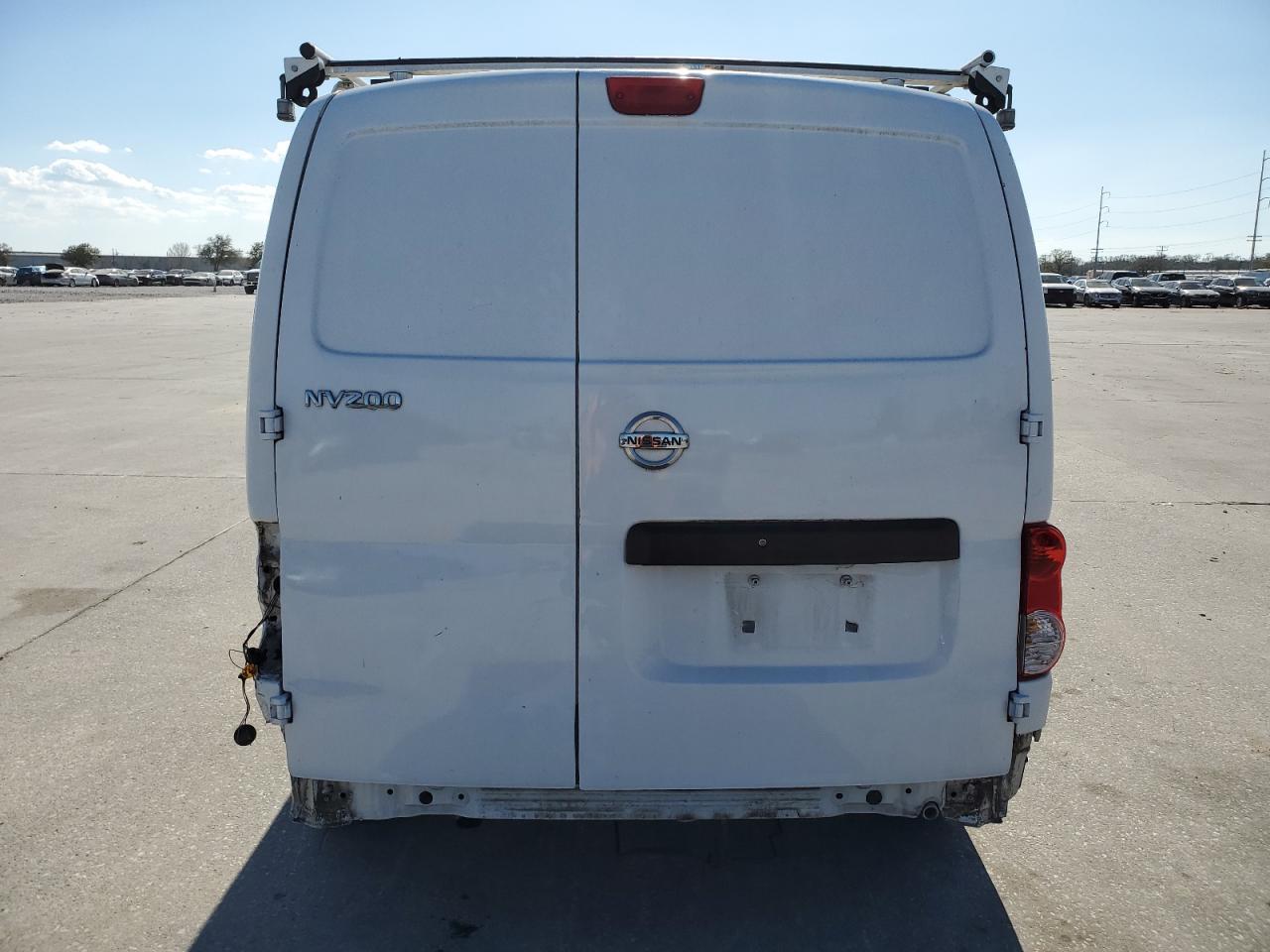 2015 NISSAN NV200 2.5S - Фото 6