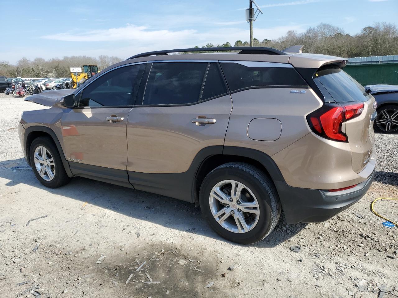 2018 GMC TERRAIN SL - Image 2